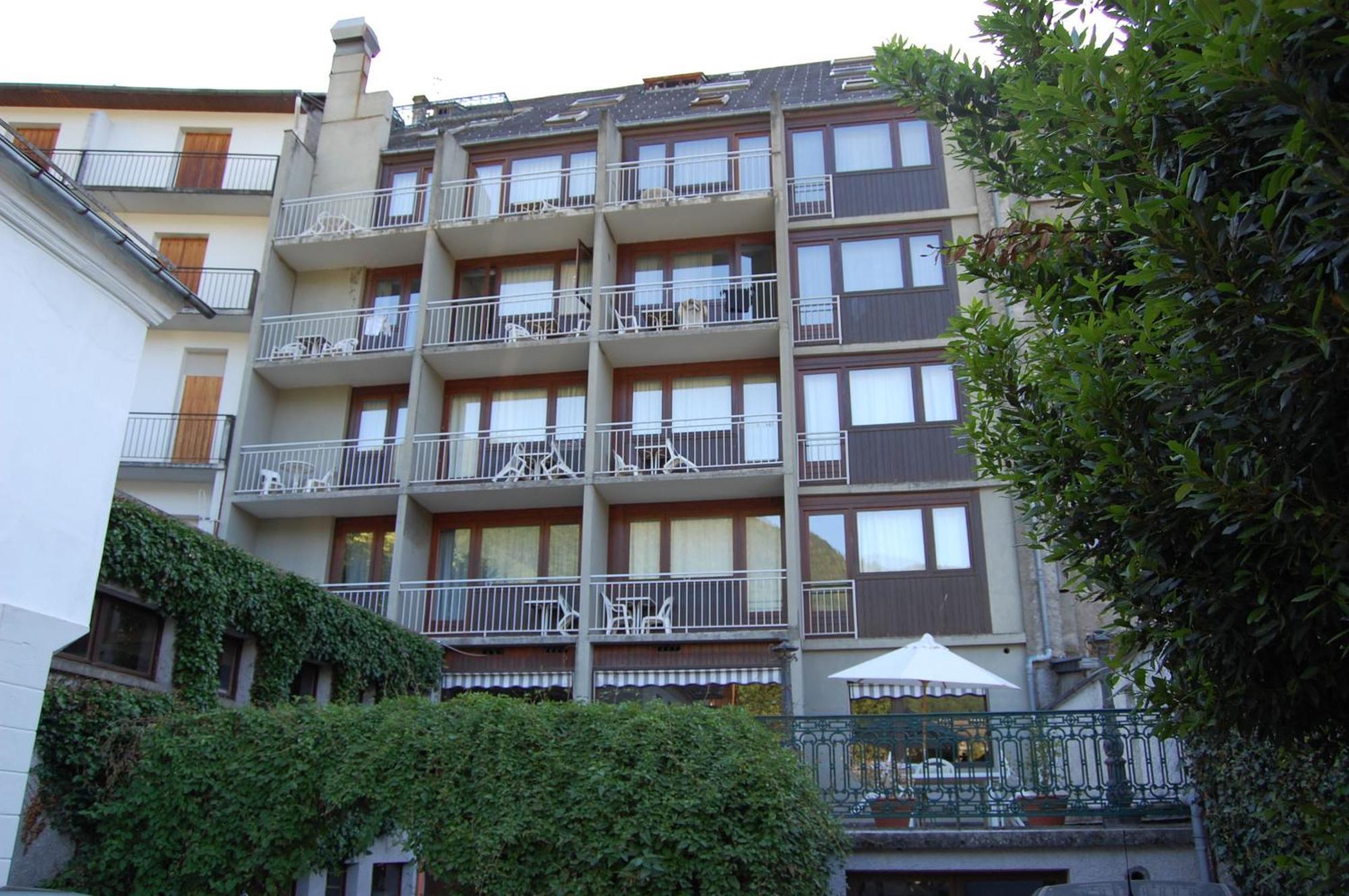 Hotel De Paris Bagnères-de-Luchon Rum bild